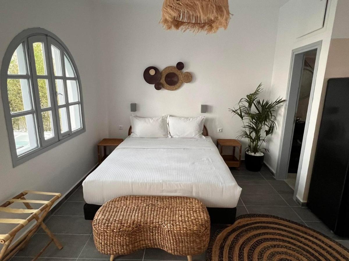סנטוריני Divino Suites (Adults Only) מראה חיצוני תמונה