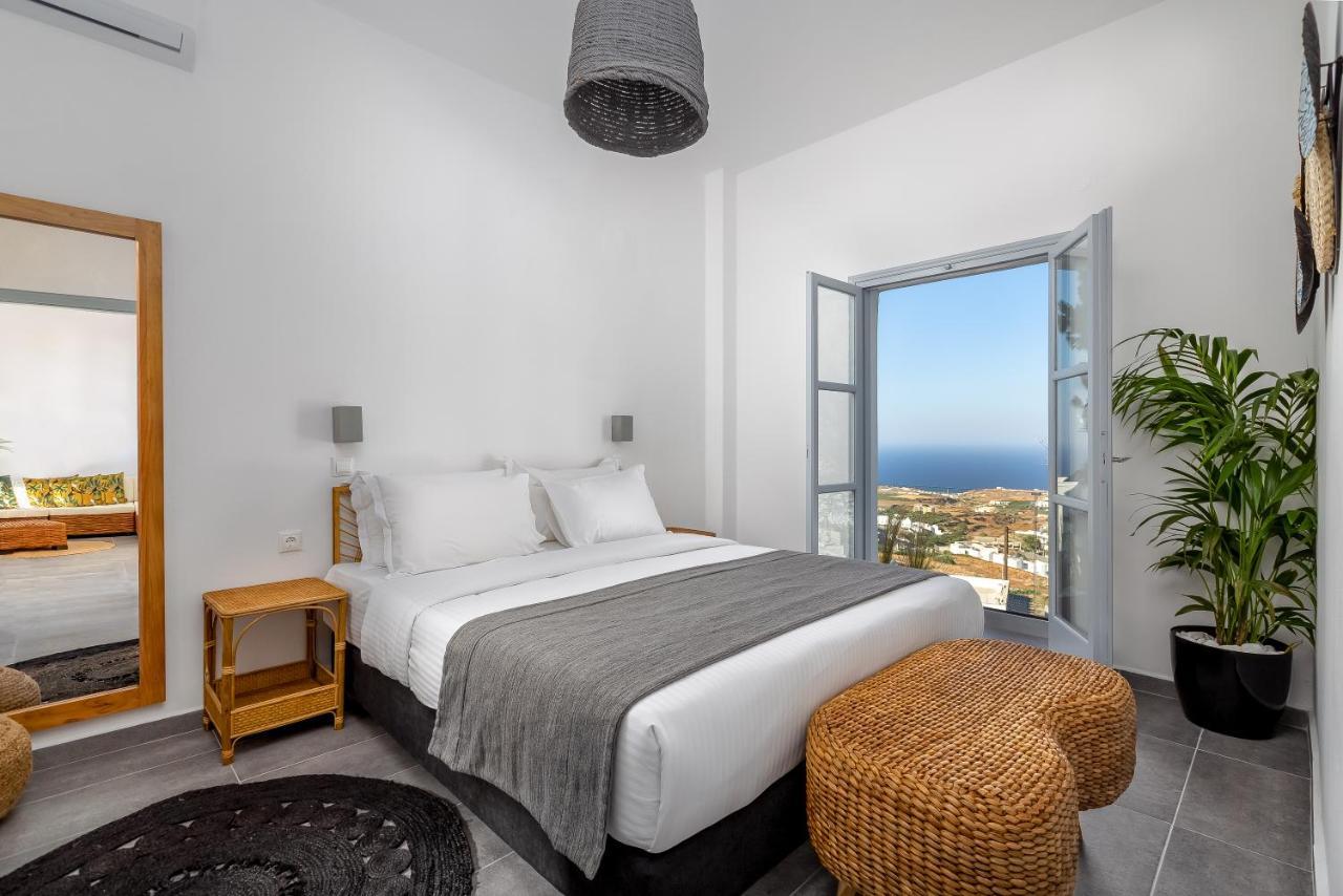 סנטוריני Divino Suites (Adults Only) מראה חיצוני תמונה