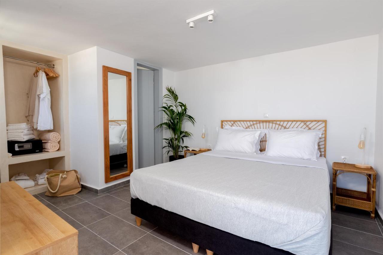 סנטוריני Divino Suites (Adults Only) מראה חיצוני תמונה