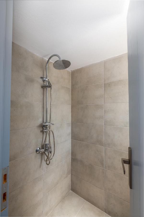 סנטוריני Divino Suites (Adults Only) מראה חיצוני תמונה